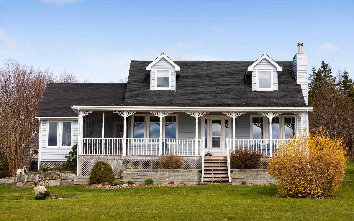Why Summer 2026 Is the Sneaky-Good Time to Buy a Home Near Mount Ayr, IA